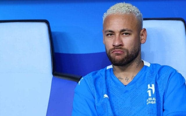MLSに行くとなってもメッシらの敵チーム？　ネイマール獲得にシカゴ・ファイアーが名乗り　