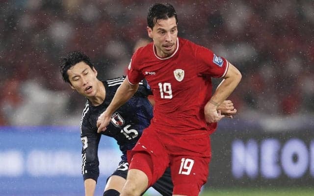 「解任は予想外」インドネシア代表“帰化組”の中心選手が指揮官交代にモヤモヤ？