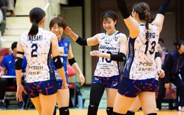 【バレー】大阪MVがホームで勝利し、首位をキープ。埼玉上尾など4チームがアウェーで勝利　SV女子