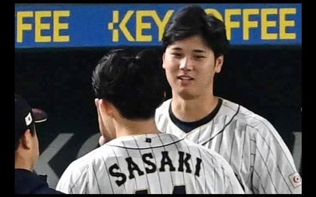 「彼を獲得できたよ」--佐々木朗希を突き動かした大谷翔平　“朗希狂騒曲”の舞台裏で証明された偉才の影響力