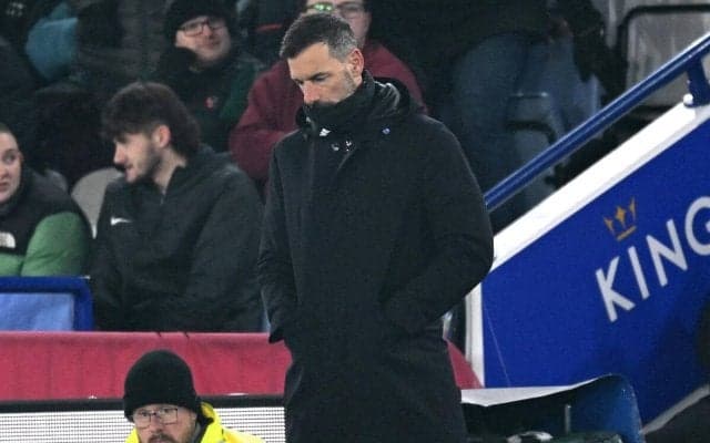 とうとう7連敗のレスター、ファン・ニステルローイ監督の采配にもブーイング…「受け入れるしかない」