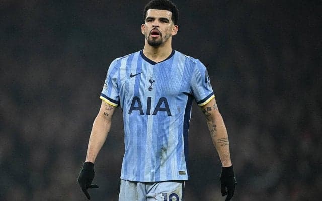 負傷者続出のスパーズに新たな懸念…ソランケがヒザの問題で戦線離脱か