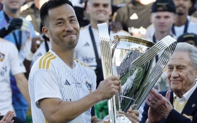 “ロウキフィーバー”の裏で締結した必然の契約延長　MLSで声価を高める36歳、吉田麻也に集まる賛辞の声「マヤは体現者だ」