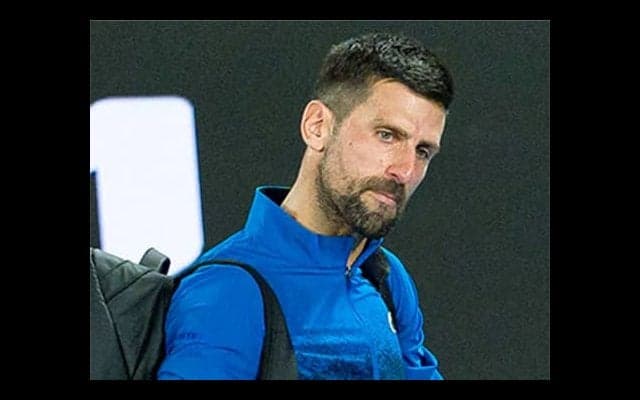 ジョコ 怒りの抗議、インタビュー拒否