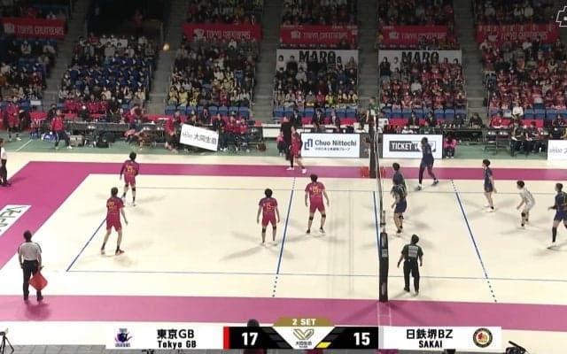 おい、大変だ…！ ベンチ一丸で好レシーブを“おもしろ”アシスト 咄嗟の判断が生んだ“珍”連携にじわる