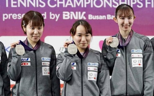 “レジェンド”に続いた伊藤美誠＆早田ひなが3度制覇　黄金世代がけん引する女子単の勢力図、張本美和らが台頭か【全日本選手権2025】