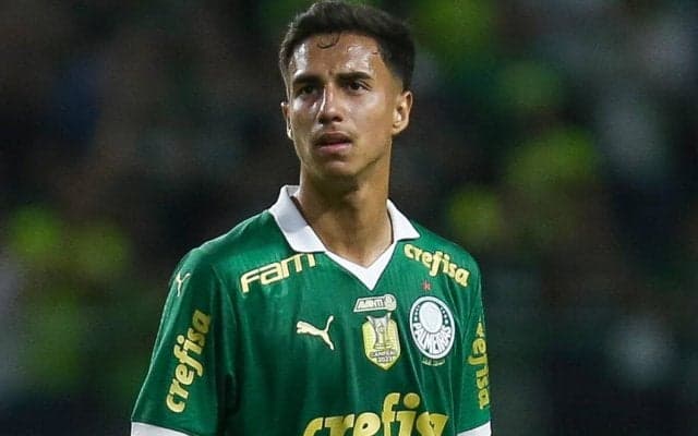 シティがブラジル期待の若手DFヴィトール・レイスを完全移籍で獲得！ 移籍金56.5億円で4年半契約を締結「ペップが僕を最高の選手に成長させてくれる」