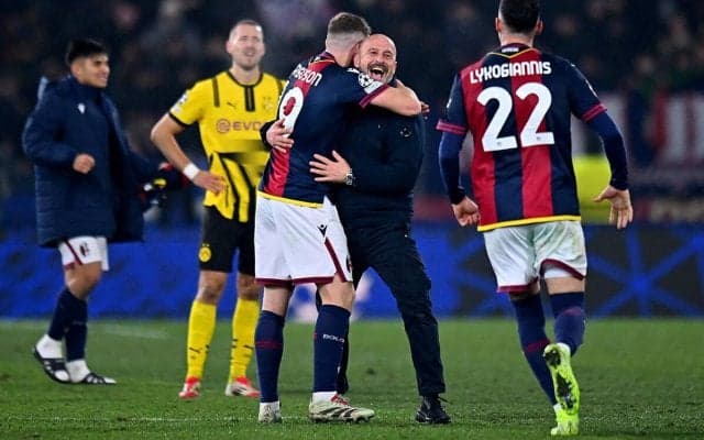 「夢が叶ったよう」CL初勝利を飾ったボローニャ、イタリアーノ監督も喜び隠さず「監督として、初めてのCLでの勝利だ」