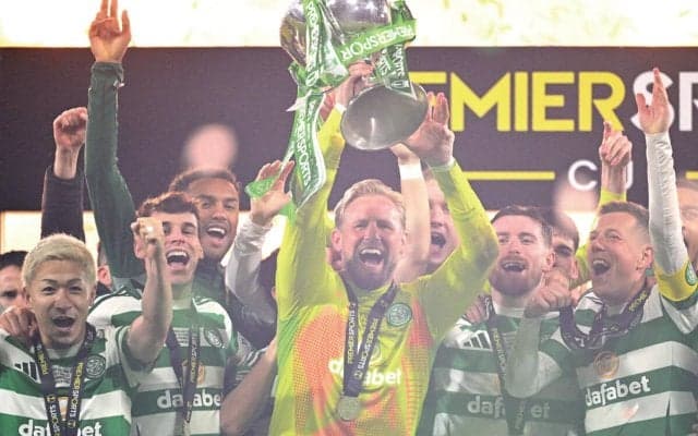 セルティックが38歳守護神シュマイケルとの契約を1年延長！ 今季加入で公式戦全34試合にフルタイム出場中