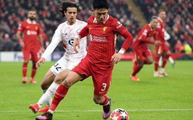 「これぞ典型的なエンドウだ」CL途中出場の遠藤航、守備的MFでの存在感に地元メディアから賛辞「頼れる男」