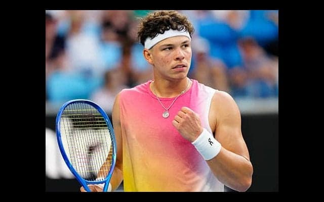  インタビューに苦言「敬意欠く」 