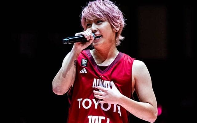 手越祐也が3月2日のA東京vs京都に来場…3年連続でハーフタイムSPライブ披露