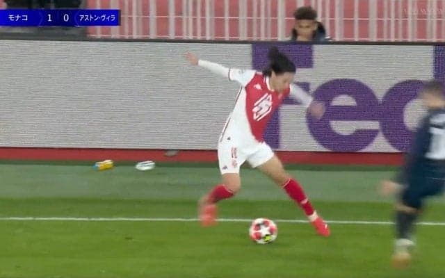 「キレてるな」 南野拓実、爆速スピード→“急停止フェイント”炸裂「エグすぎ」 時間を生み出す“神ムーブ”で相手選手を翻弄