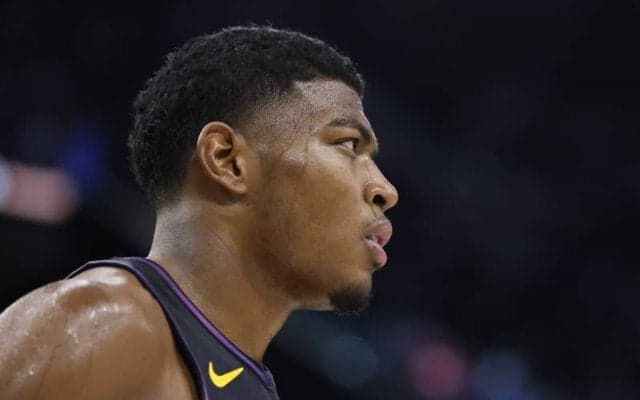 レイカーズがホームで昨季王者のセルティックスに大量リード…八村は前半5得点をマーク