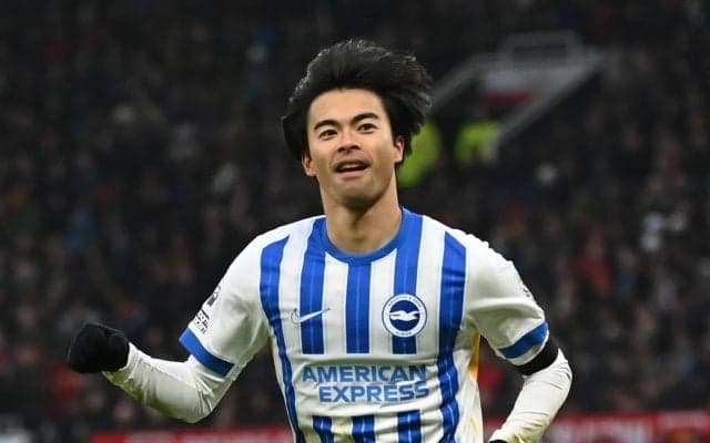 「脅威的だ」三笘薫の“ゴラッソ15連発”にファン熱狂！「ごぼう抜き最高」「ループが綺麗」プレミア全得点集が話題