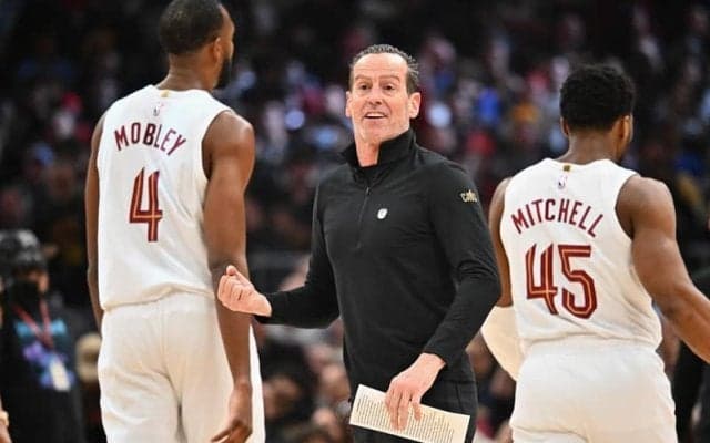 イースト首位キャバリアーズのケニー・アトキンソンHCがオールスターゲームの指揮官に