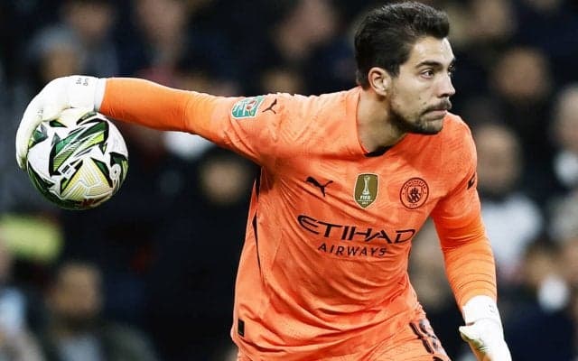 マンＣの絶対的守護神エデルソンからポジション奪取　32歳のオルテガが名将ペップに重宝されるワケ