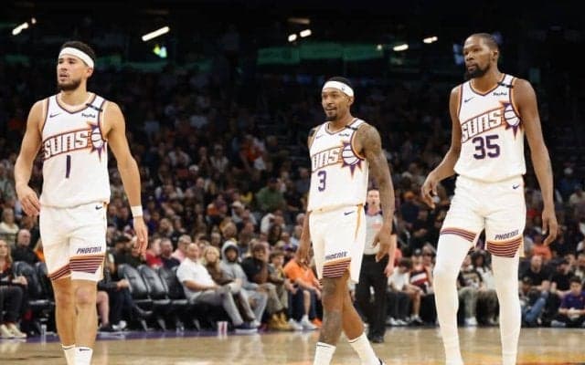 サンズを取り巻くトレードの噂…デュラント「このビジネスではどんなことも起こる」