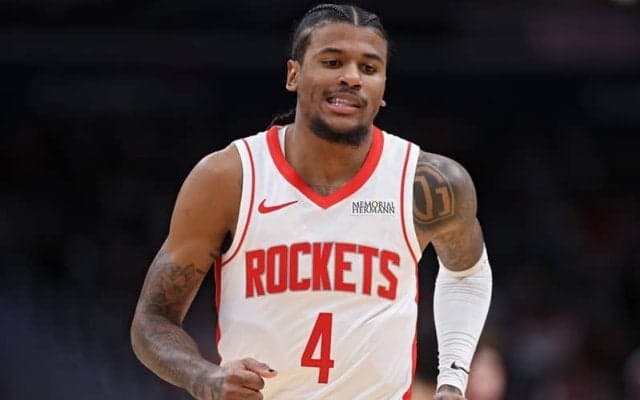 ウェスト2位のロケッツがイースト首位キャバリアーズとの競り合いを制して2連勝