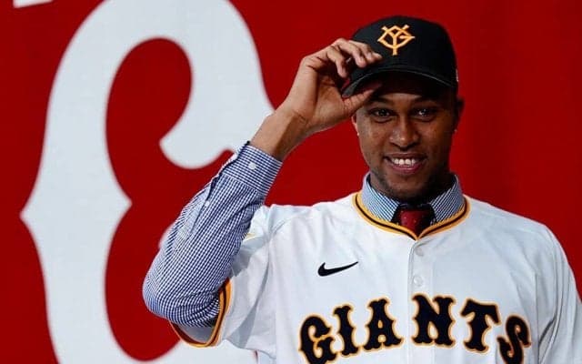 巨人マルティネス、大型契約も「お金は気にしていない」　明かした移籍決断の“決め手”