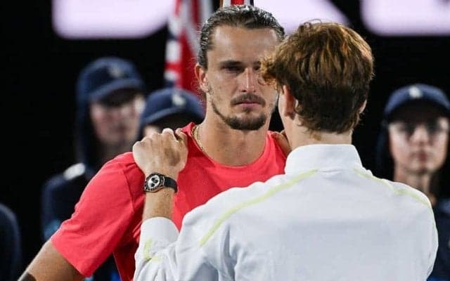 ズベレフ、全豪準Vで“3度目の正直”ならず。連覇のシナーに脱帽「ジョコビッチの全盛期に似ている」