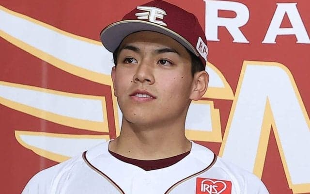 イケメン23歳は「ロマンありすぎる」　同僚も驚愕、衝撃のムキムキに称賛「すげぇ…」