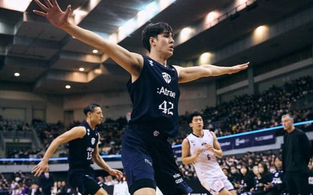 福大大濠の渡邉伶音がA千葉で初出場「もっと慣れてチームのプラスになる動きを」得点お預けもブロック披露