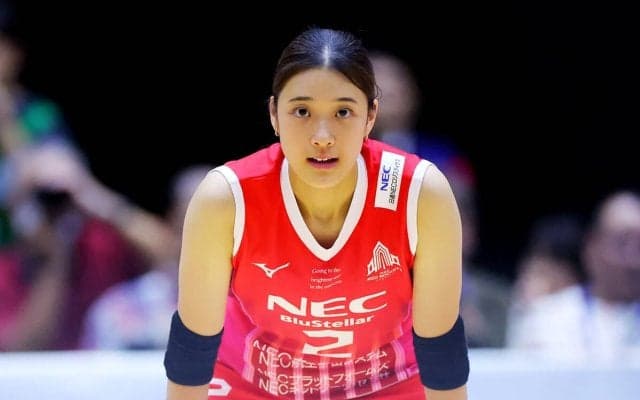 古賀紗理那の背番号２を継ぐ新エース、春高バレーを制した大友愛の娘も　今後の日本女子バレーを背負うスターは？