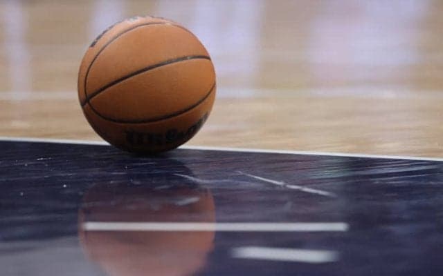 NBAがスパーズ対レイカーズ戦など延期した2試合と再調整した計9試合の日程を発表