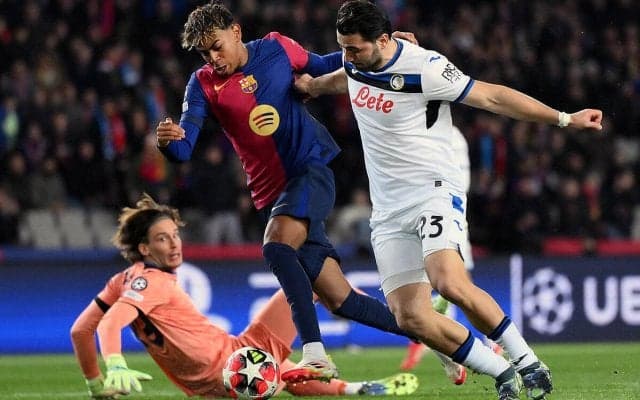 バルセロナvsアタランタは白熱ドロー…バルサは2位フィニッシュ、アタランタはトップ8届かず【CL】