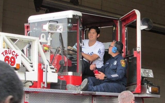 大谷翔平が披露した新たな“才能”　日米驚愕のテクニック…ファン羨望「全男子の夢」