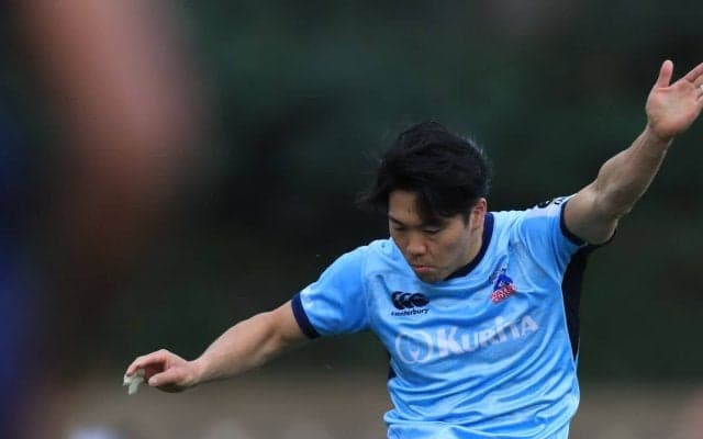 サッカーで培ったキック力を武器に。右足から描く放物線がチームを連勝に導く