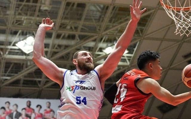 FE名古屋のオマラに1試合出場停止と罰金…試合中にベンチ破壊、クラブは謝罪