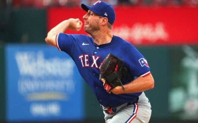 「選択肢の多い選手は誰も来たがらない」ブルージェイズ、サイ・ヤング賞3度の大ベテランを獲得も…地元紙から悲観的な声「特にササキを失ったのが痛い」