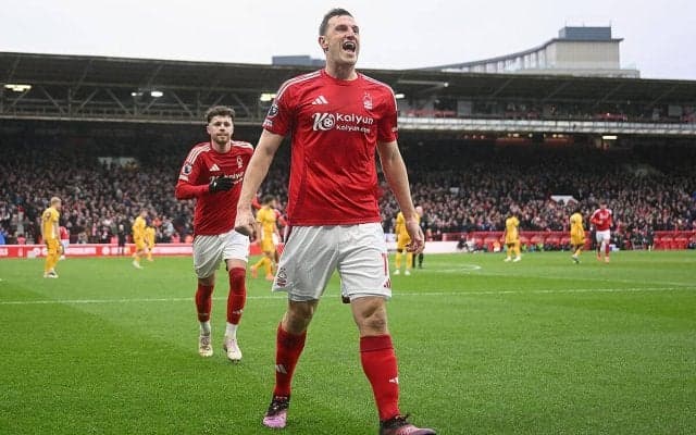 三笘薫がHTで交代のブライトンが惨敗で今季初のリーグ連敗…ウッド3発のフォレストが大敗払拭の7発圧勝【プレミアリーグ】