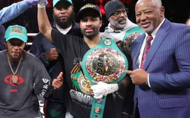 王者フィゲロアに完勝で世界奪還！　名手フルトンの際立つ巧者ぶりを米メディアが称賛「全ての脅威を縛りつけた」