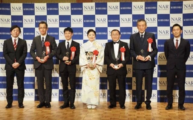 【NARグランプリ2024】年度代表馬はライトウォーリアが受賞…吉原「誇りに思います」