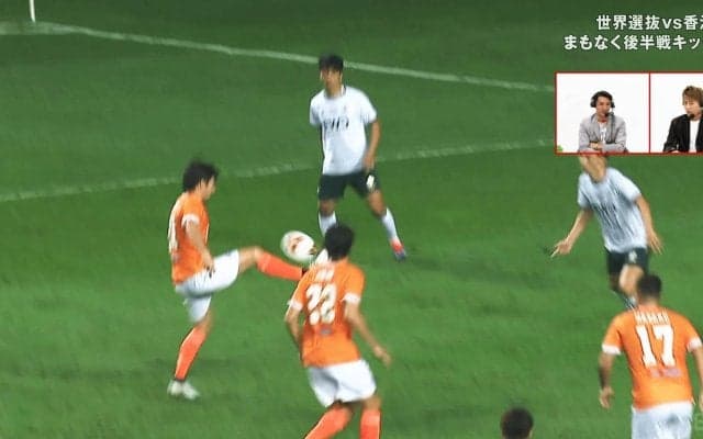 天才は天才を知る…ダビド・シルバが“超絶トラップ”→柿谷曜一朗も唸る「めちゃくちゃ難しい」“久保建英の師匠”が健在