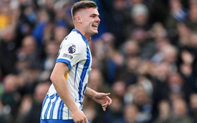 三笘薫の同僚FWファーガソンがウェストハムにレンタル！ 自身をデビューさせたポッター監督と再会