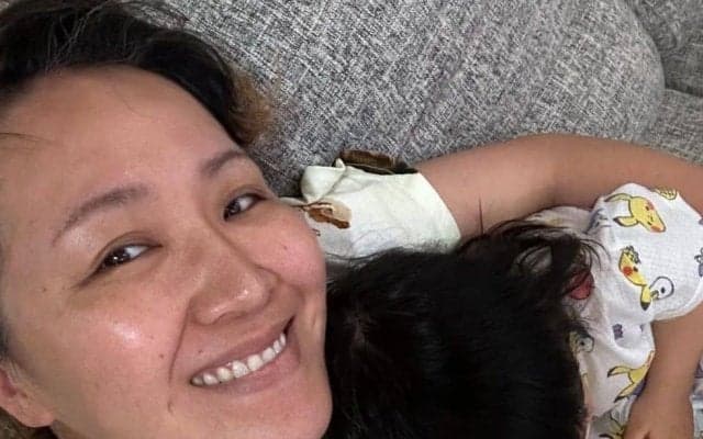 ｢若さに溢れてるー｣｢ぶち美人｣元なでしこジャパンFW、13年前の秘蔵ショットがギャル感たっぷり！