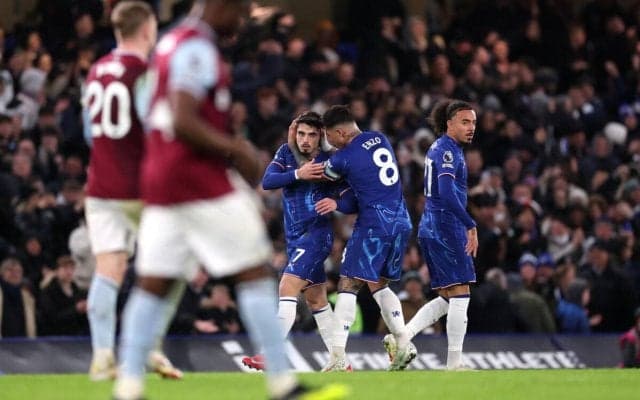 途中出場ペドロ・ネト弾などでポッター率いるウェストハムに逆転勝利のチェルシーが4位再浮上【プレミアリーグ】