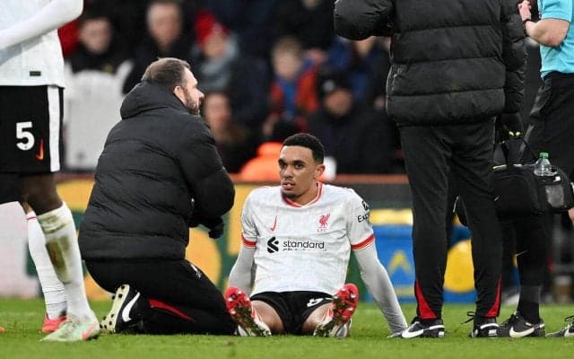 リバプール陣営は安堵、アレクサンダー＝アーノルドは重傷を回避