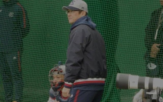 「見やすかったので」燕の“レジェンド”捕手が助言→即修正　球界最年長左腕に向け「さすがですね」