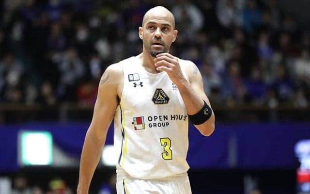 43歳にして大記録達成間近…マイケル・パーカーが史上初B1通算700STまであと「8」