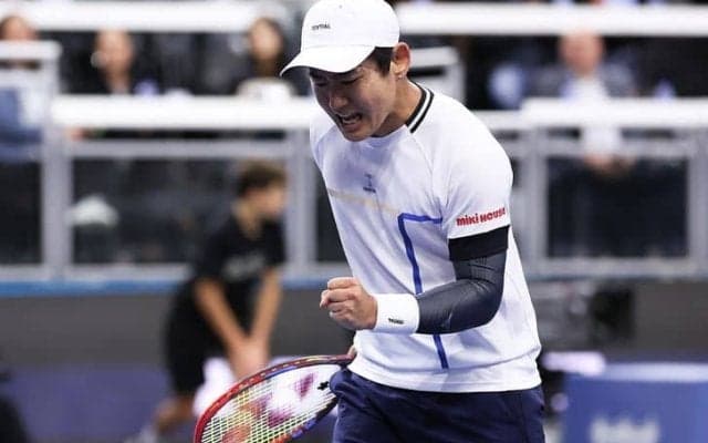 西岡良仁、世界42位ナカシマをストレートで撃破し初戦突破。最後までブレークポイントを与えず[ダラス・オープン]