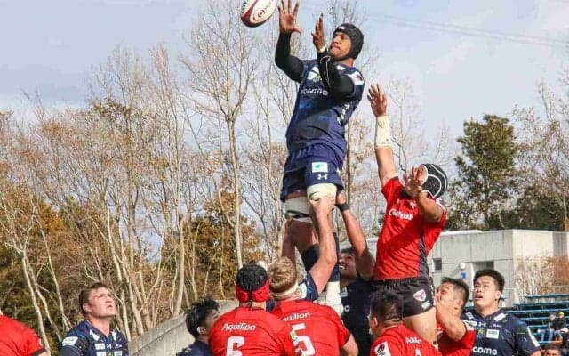 2カテゴリーの“個人昇格”日本代表入りを目指すネイビーの6番