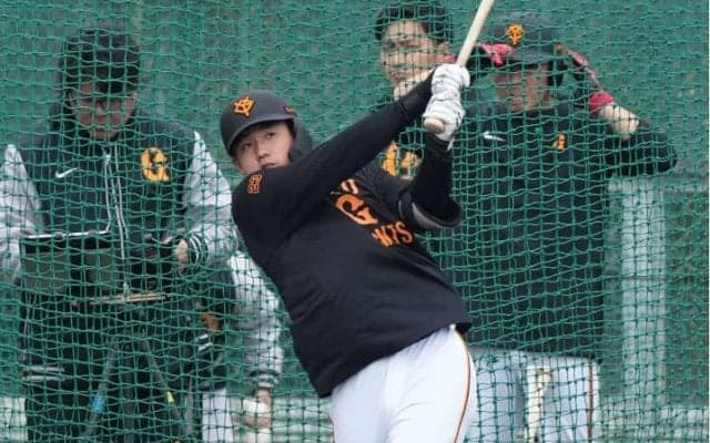 【巨人】坂本ロードを歩めるか　注目高まる内野手争い　18歳の＂超新星＂は「モノが違う」