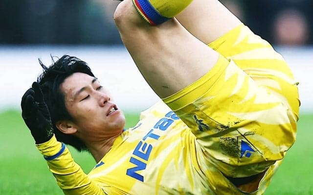 鎌田大地はプレミアリーグに合わない？　異なる文化を持つ英国の土壌に、あのクリロナさえも苦戦した