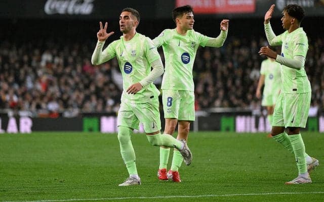 バルセロナが圧勝でベスト4進出！　フェランが古巣バレンシア相手にトリプレーテ【コパ・デル・レイ】