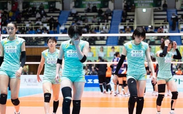 【バレー】群馬、フルセットで惜敗し、初勝利ならず。首位大阪MVは22勝目　SV女子